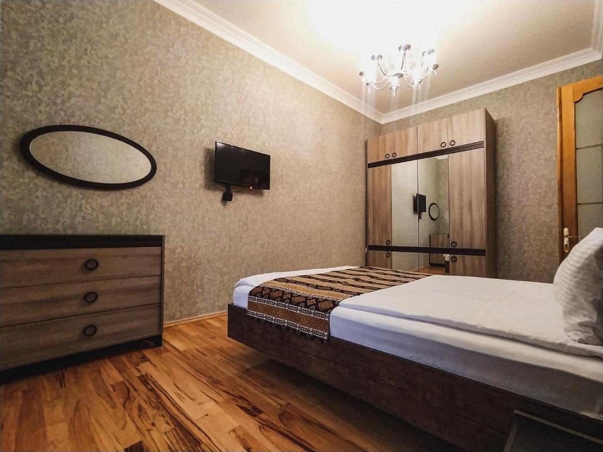 Dat Exx Apartments On Marjanishvili 트빌리시 외부 사진