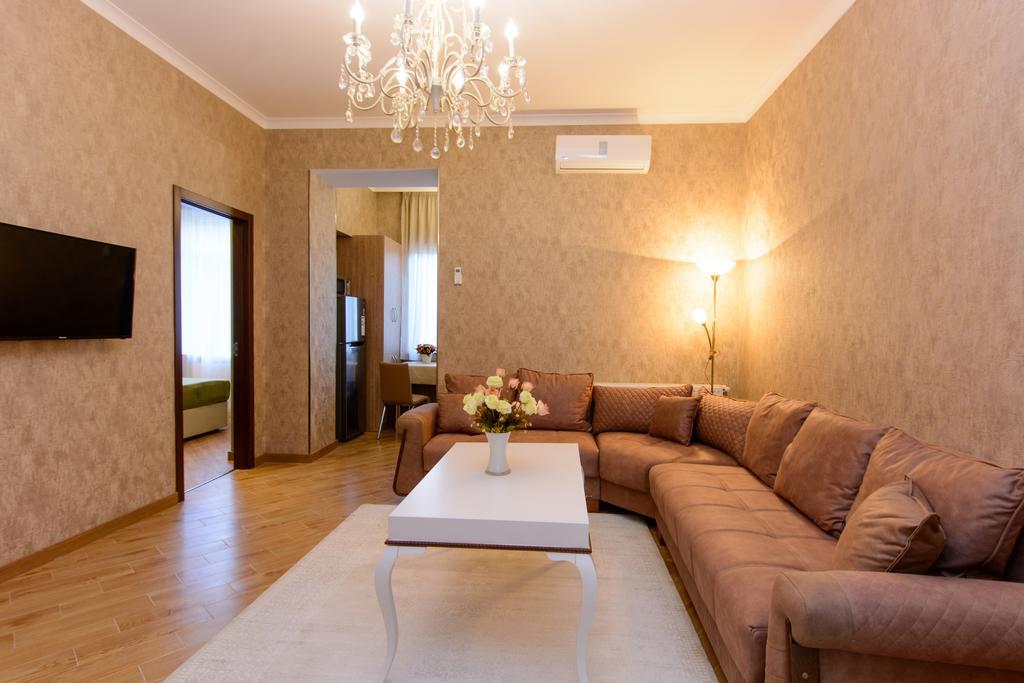 Dat Exx Apartments On Marjanishvili 트빌리시 외부 사진