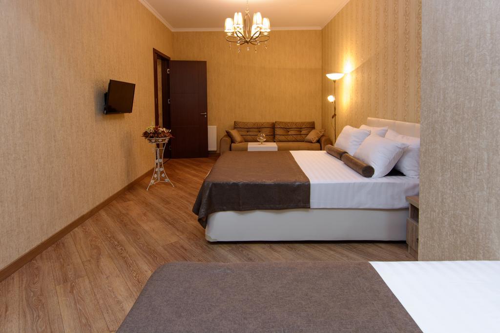 Dat Exx Apartments On Marjanishvili 트빌리시 외부 사진