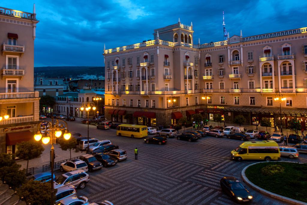Dat Exx Apartments On Marjanishvili 트빌리시 외부 사진