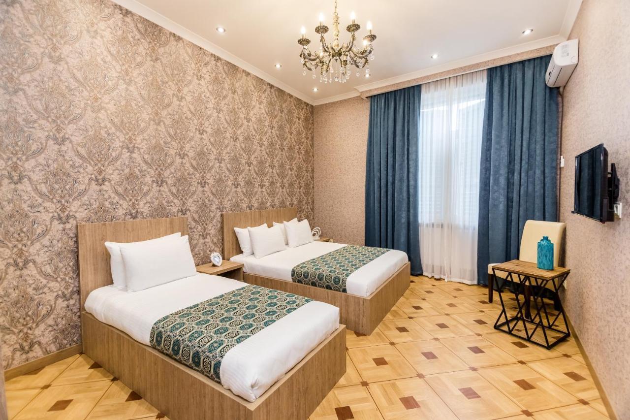 Dat Exx Apartments On Marjanishvili 트빌리시 외부 사진